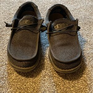 Hey Dudes men’s size 9